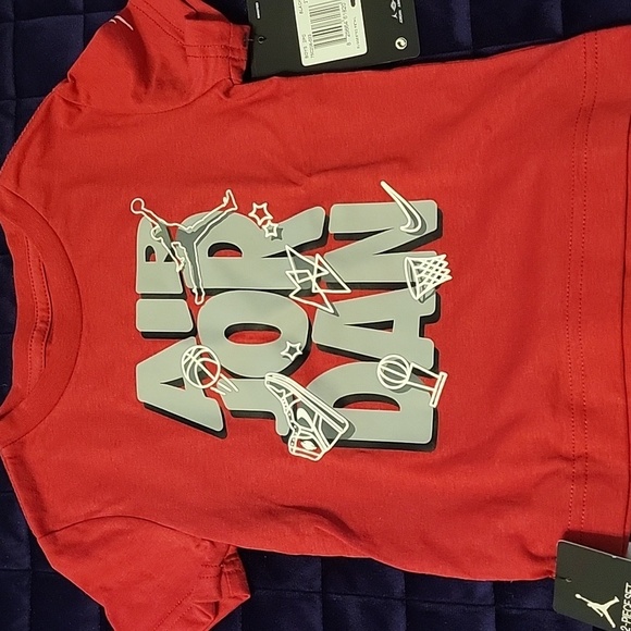 Air Jordan Red and Black Toddler Outfit 2T NWT - Picture 2 of 11
